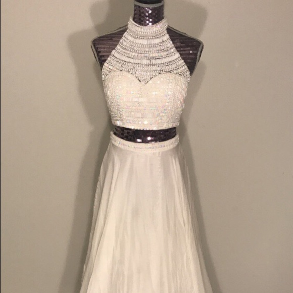 Sherri Hill Prom dress